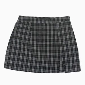 black and white skirt